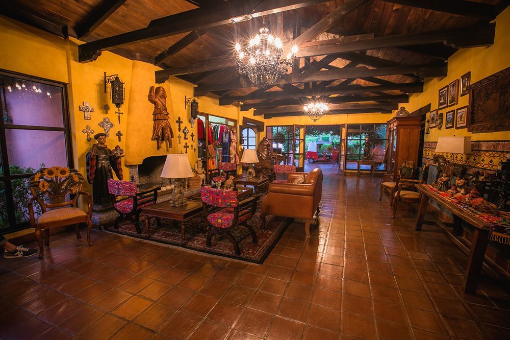 Hotel Atitlan Panajachel Eksteriør billede
